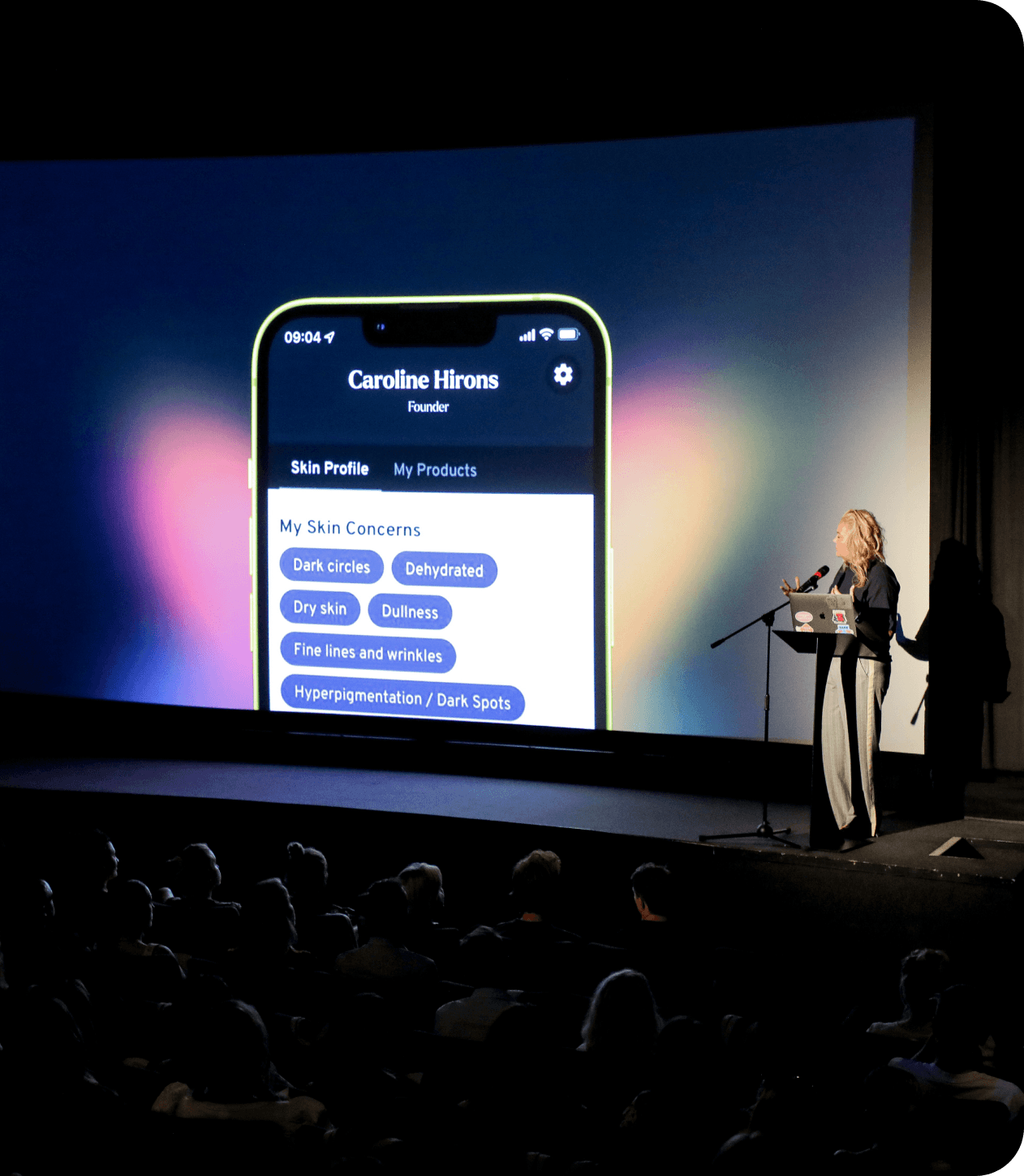 Caroline Hirons giving a talk about her app